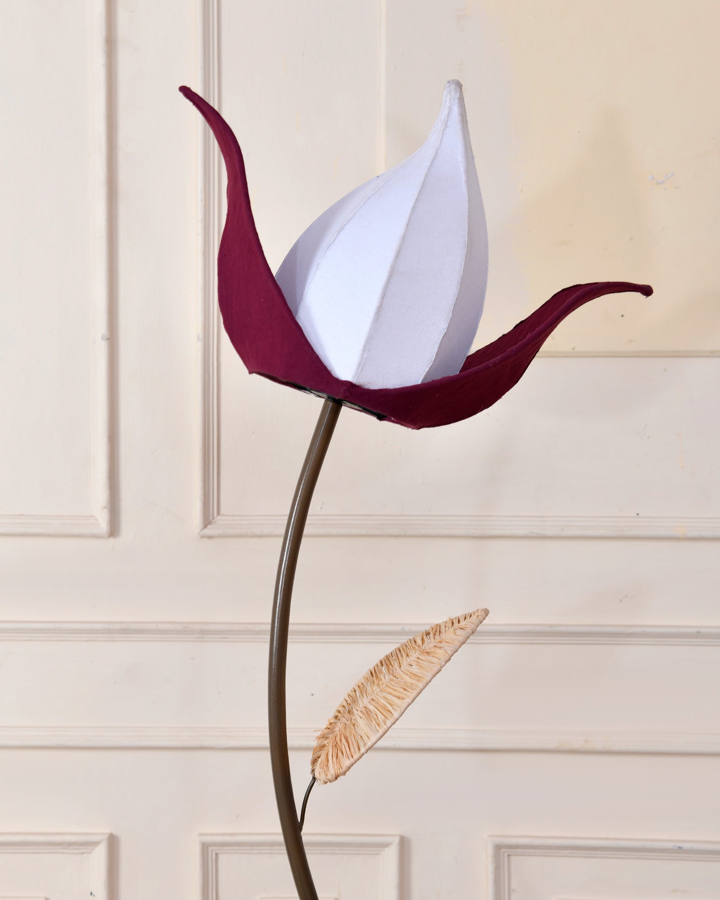 KIWI LOTUS FLOOR LAMP