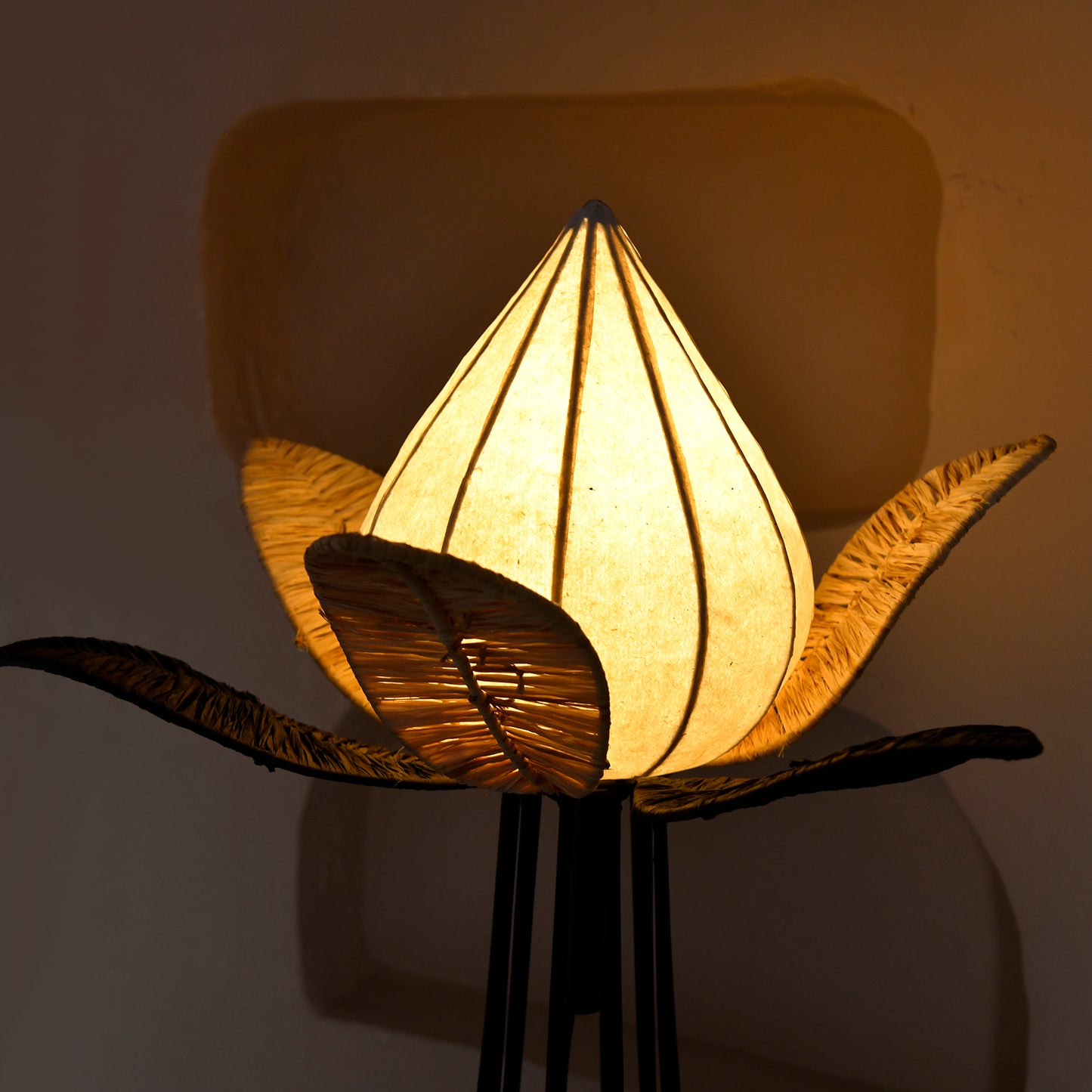 LIFO FLOOR LAMP
