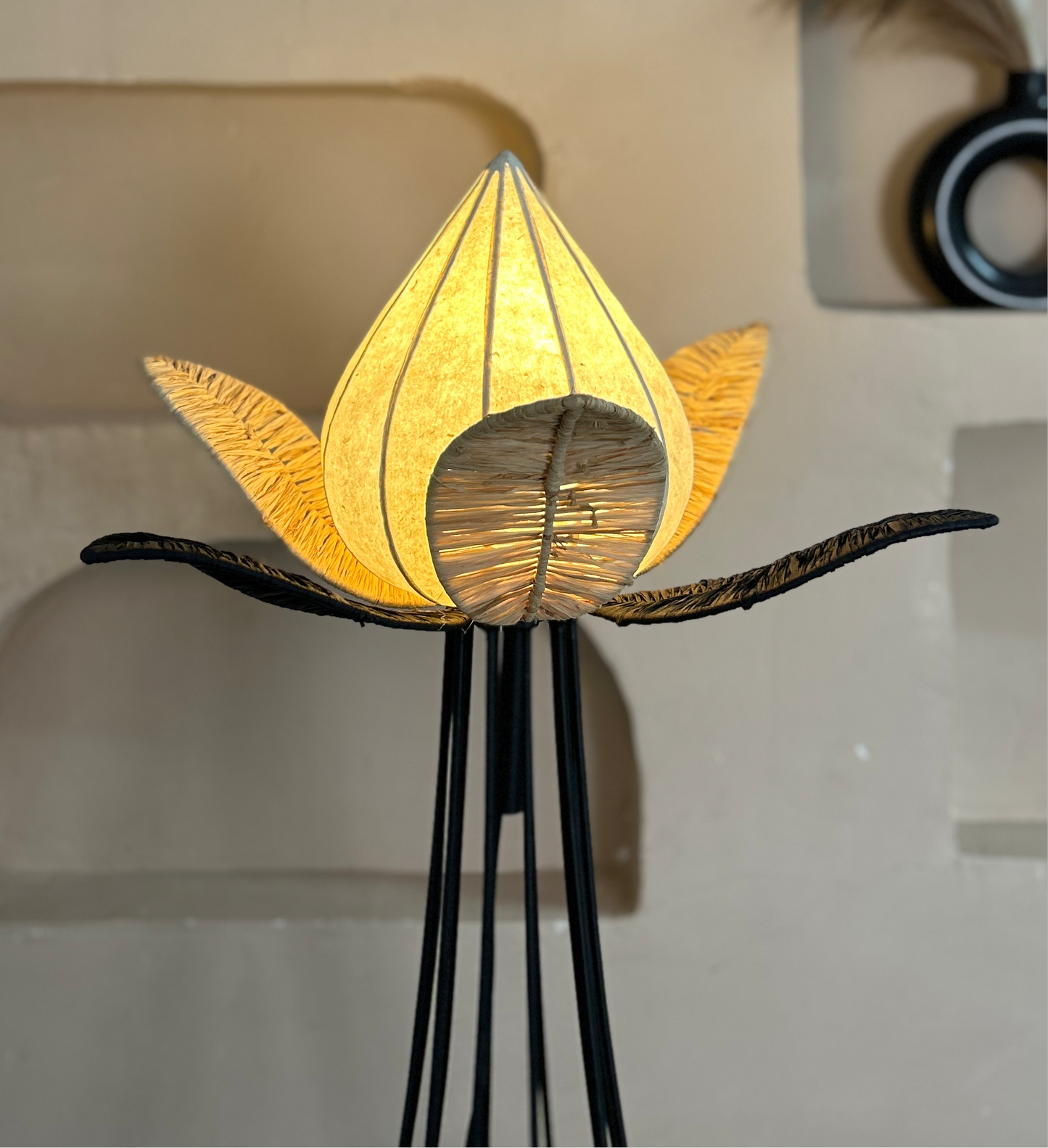 LIFO FLOOR LAMP