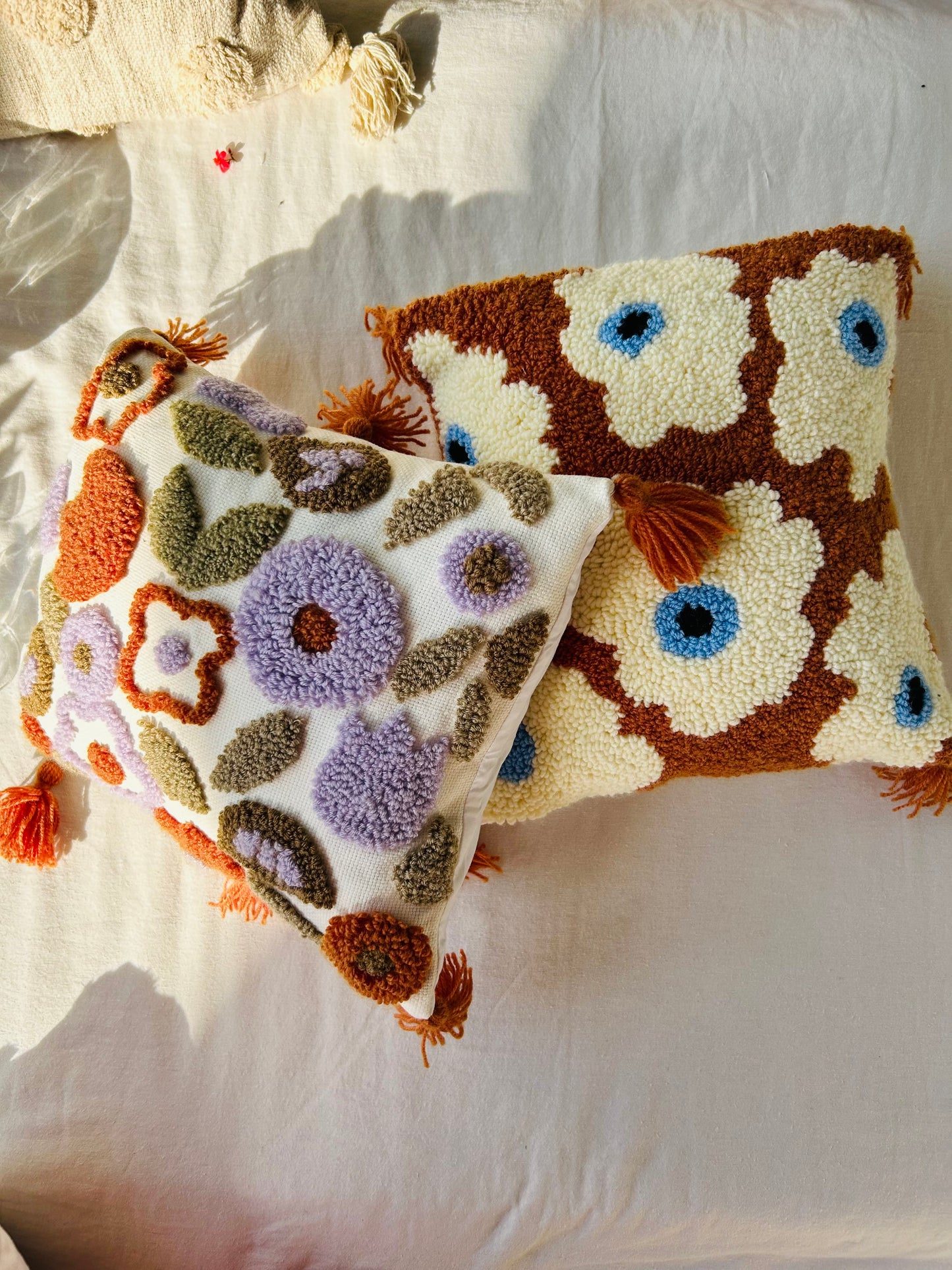 Lasa Punch needle cushion cover