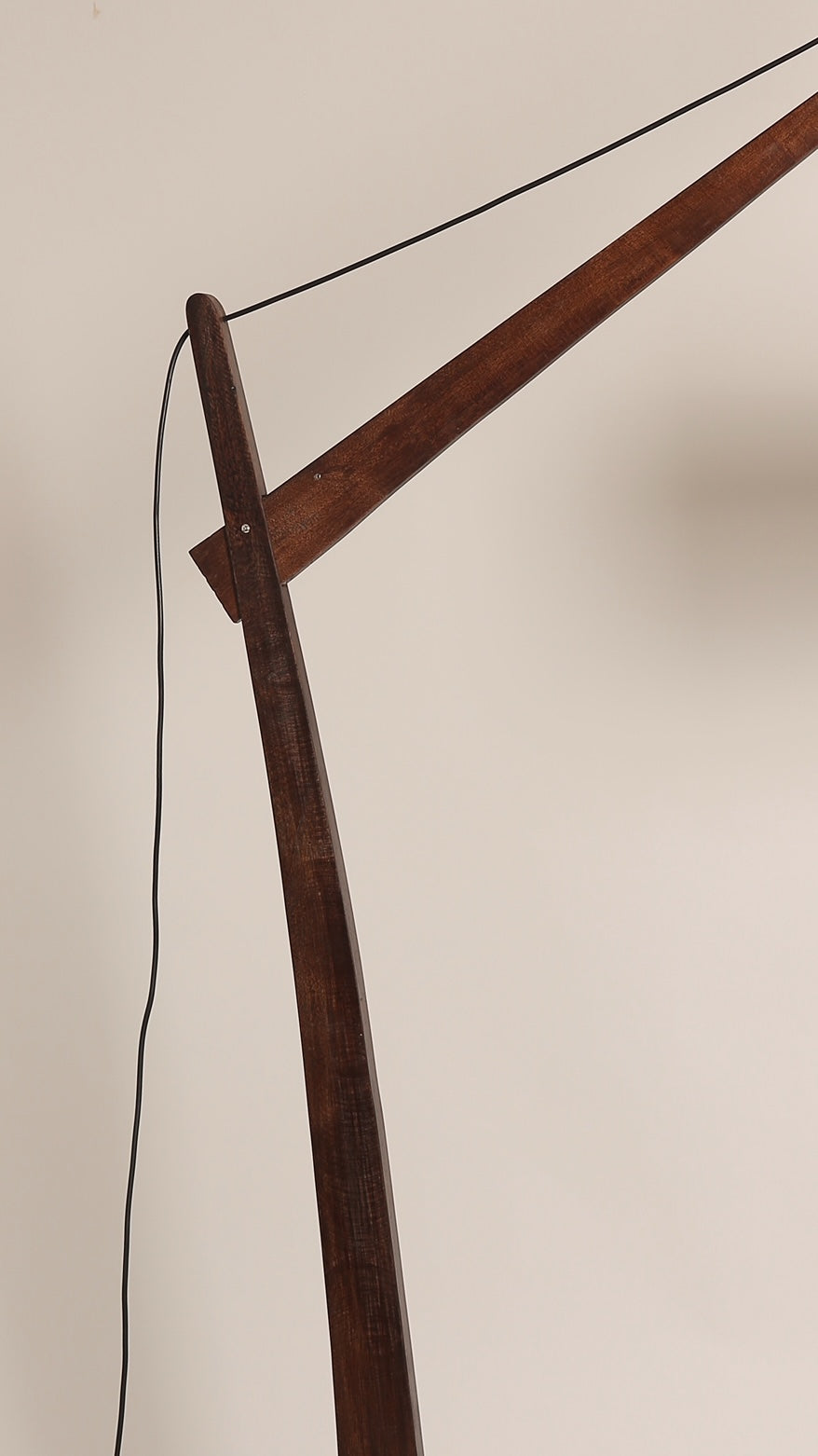 AULI- FLOOR LAMP